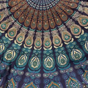 NIP Mandala Tapestry Boho Labhanshi Indian Wall Decor Blanket! Beach Dorm Picnic